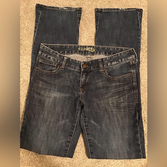 Express Jeans - Picture 2 of 4